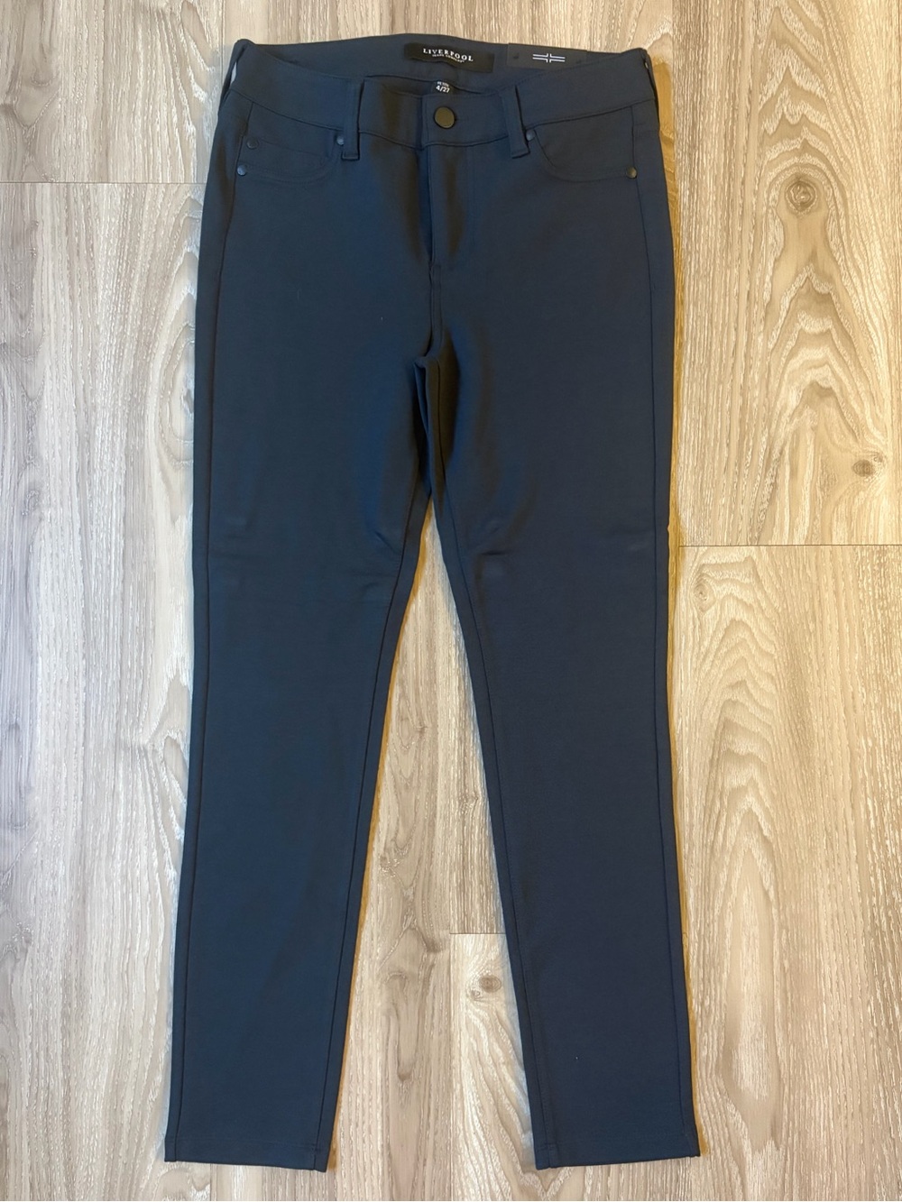 Liverpool Jeans Company Black Skinny Ankle Jeans size 4/27 PETITE